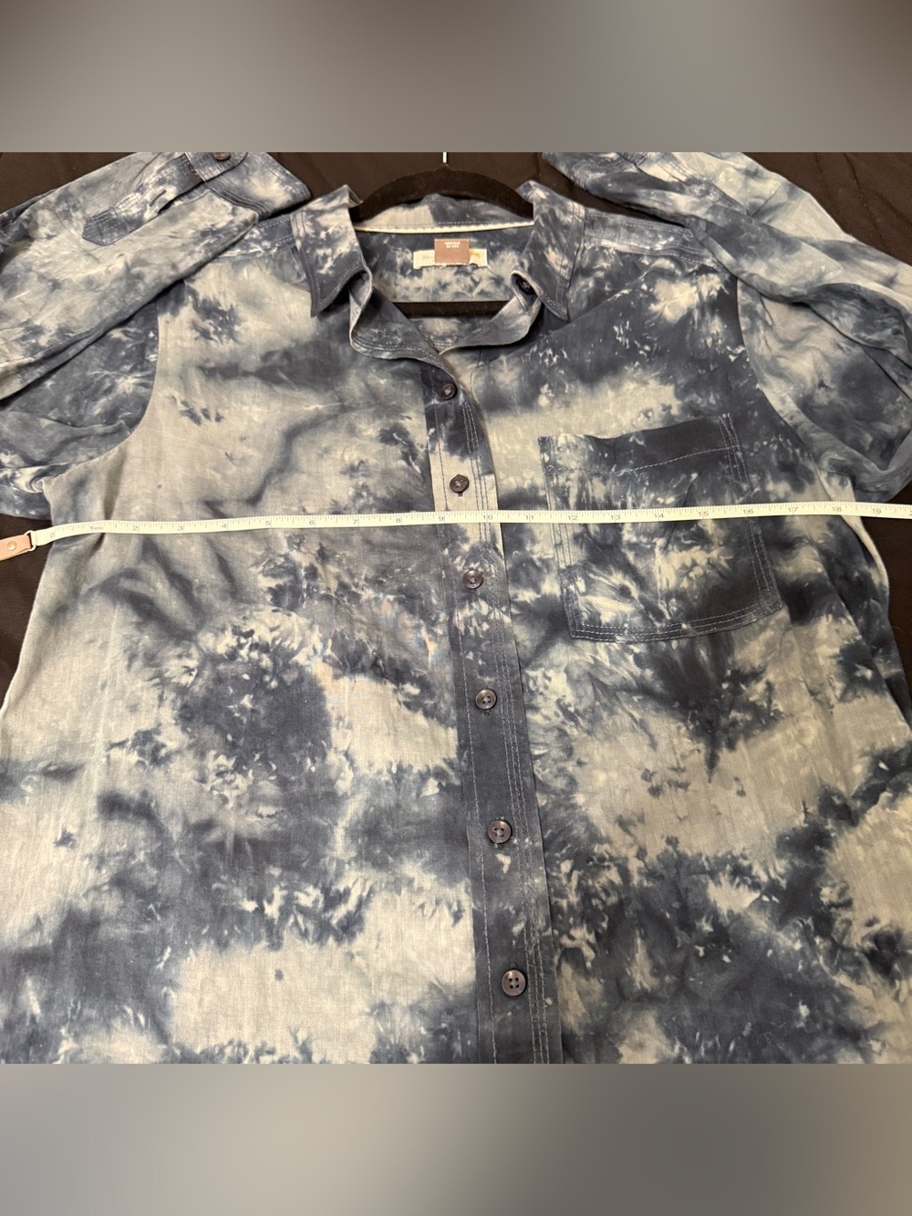 🦋 Pilcro & The Letterpress| Blue Tie Dye Button Down Shirt Size Medium - Picture 5 of 6